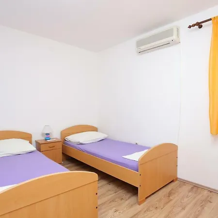 16131b Slatine